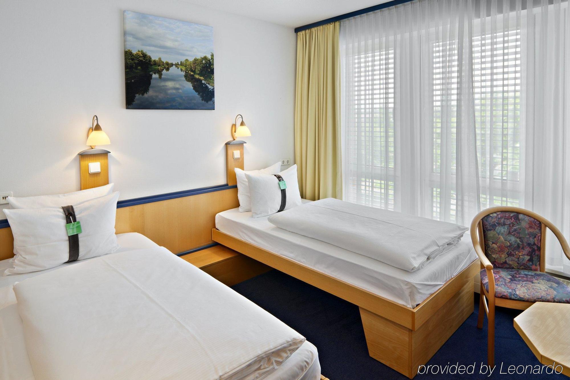 Holiday Inn Leipzig Günthersdorf, an IHG Hotel Kötschlitz Habitación foto